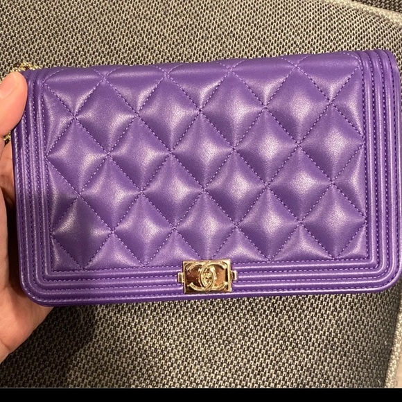 Chanel woc - Picture 2 of 5